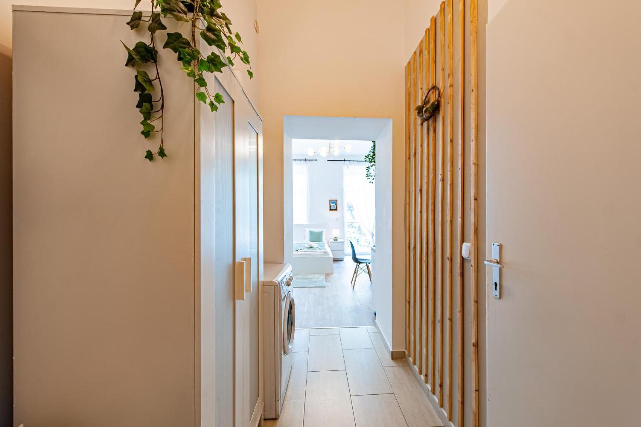My City Apartment- Vienna Jungle Room Luaran gambar