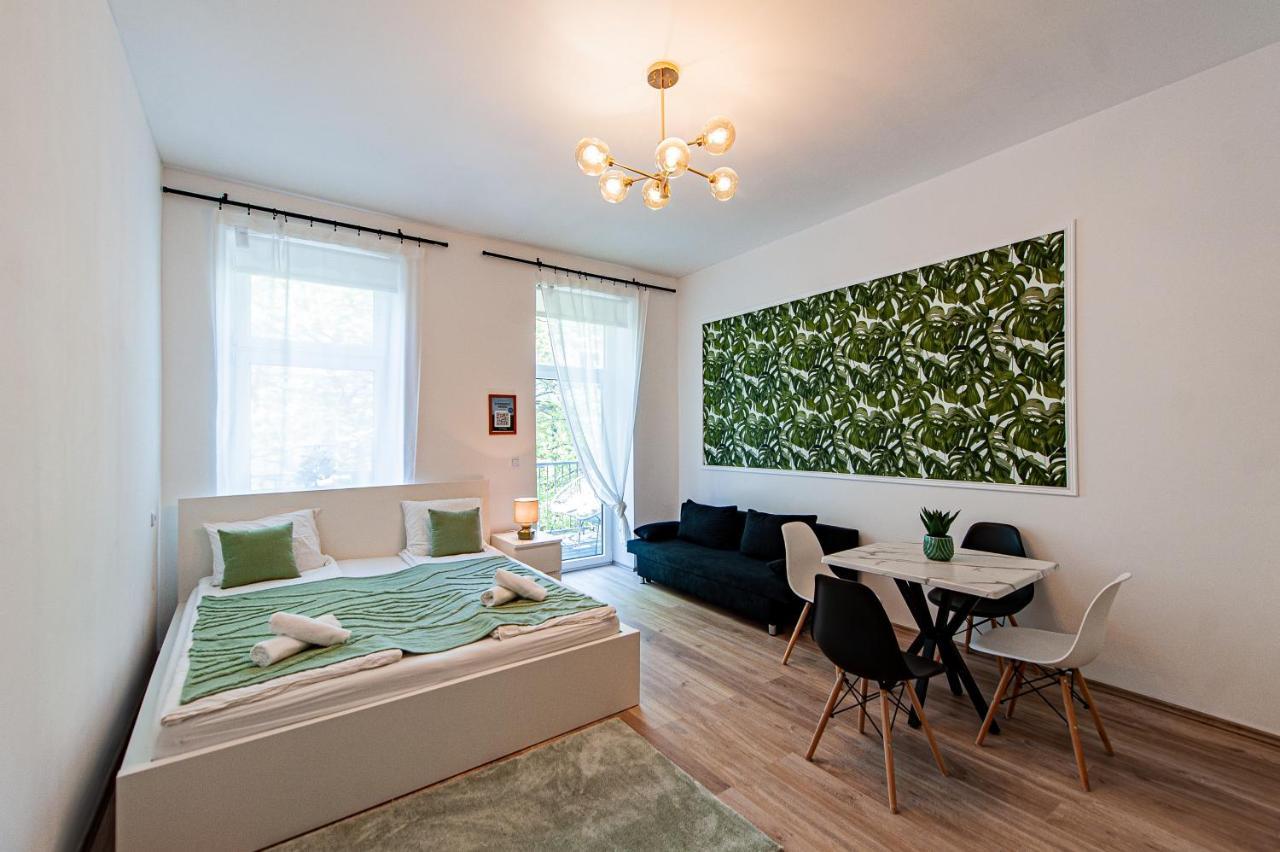 My City Apartment- Vienna Jungle Room Luaran gambar