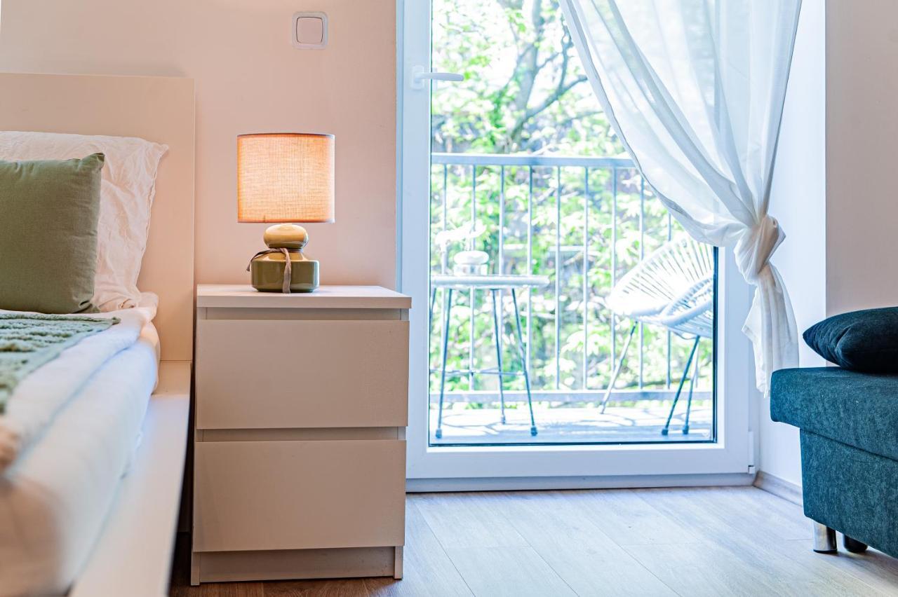My City Apartment- Vienna Jungle Room Luaran gambar